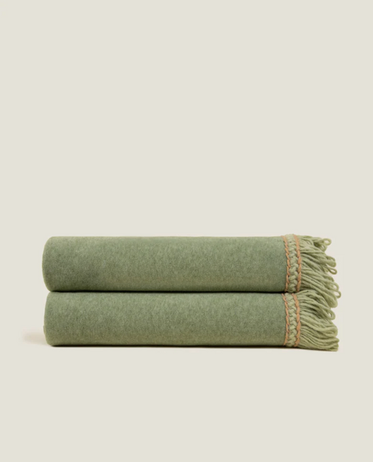 Bamboo Blanket in Moss