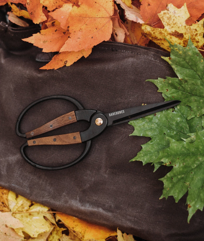 Walnut Garden Scissors - Large