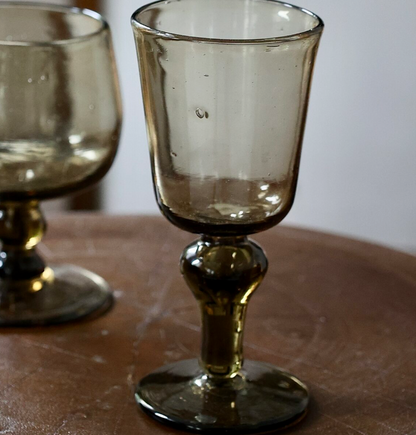 Bicchiere da vino bianco soffiato a mano - Trasparente