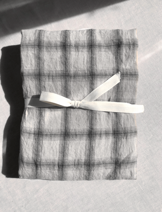 Check Linen Tablecloth - White