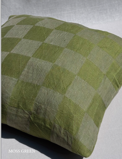 Cuscino in lino a quadri azzurri V.VM – 50 x 50 cm