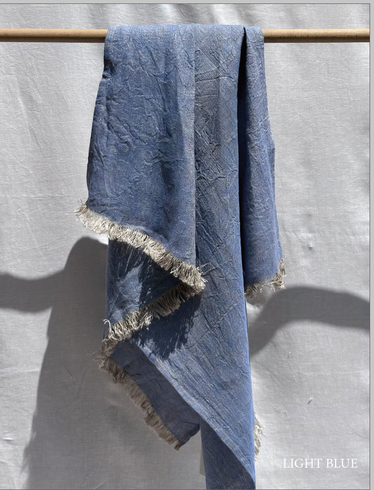 Asciugamano multiuso in lino con frange V.VM