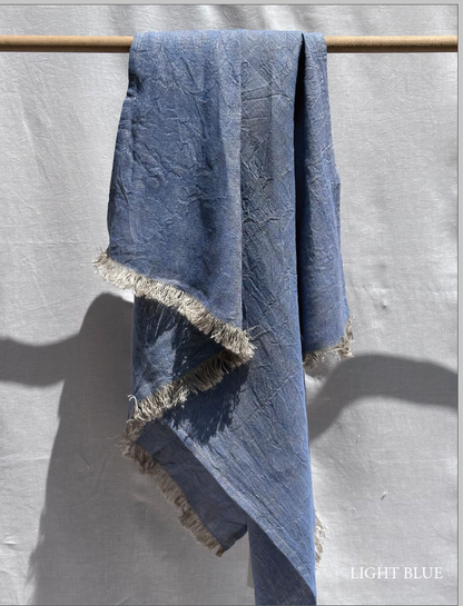 Asciugamano multiuso in lino con frange V.VM