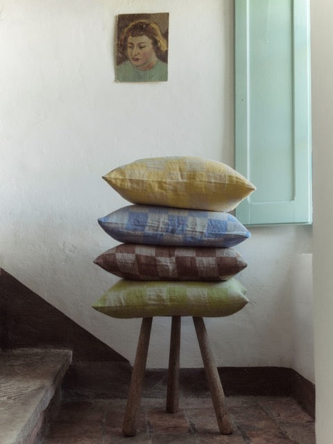 Cuscino in lino a quadri V.VM – 50 cm x 50 cm