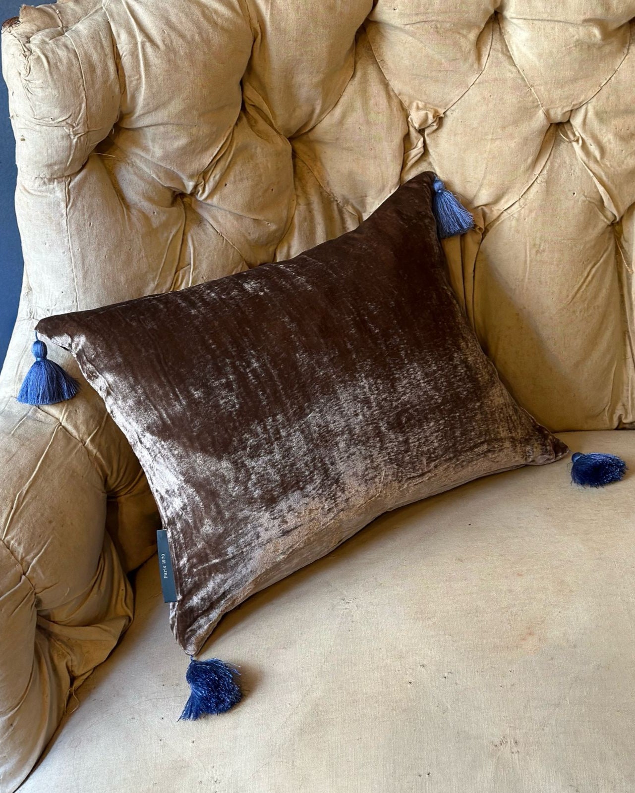 Velvet Tassels Cushion - Londres