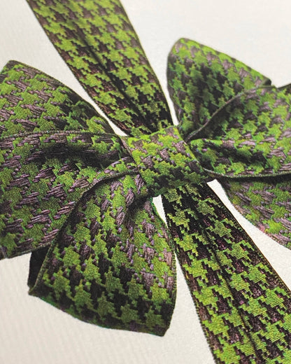 Green Houndstooth Bow Greeting Card: Individual